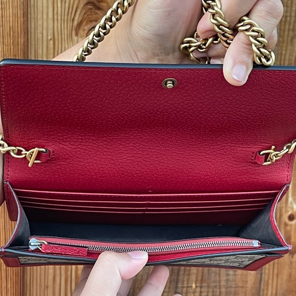 Gucci Queen Margaret Chain Wallet - Picture 5 of 6